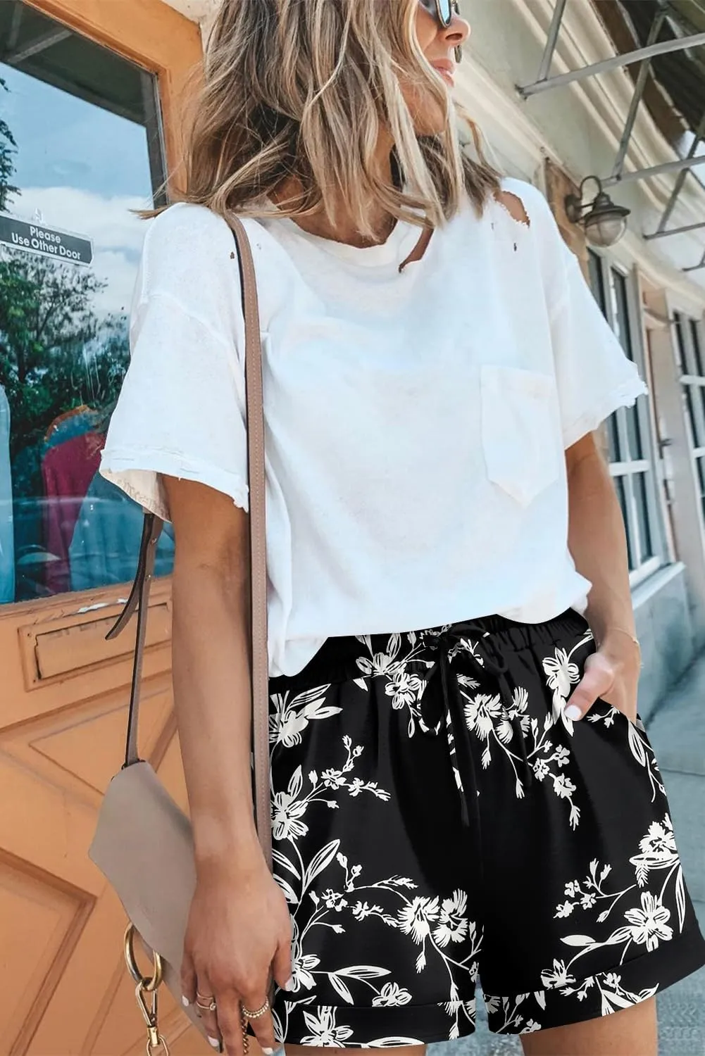 Angerella Women Casual Shorts Drawstring Comfy Elastic Waist Shorts Summer Pull On Short Pants with Pockets