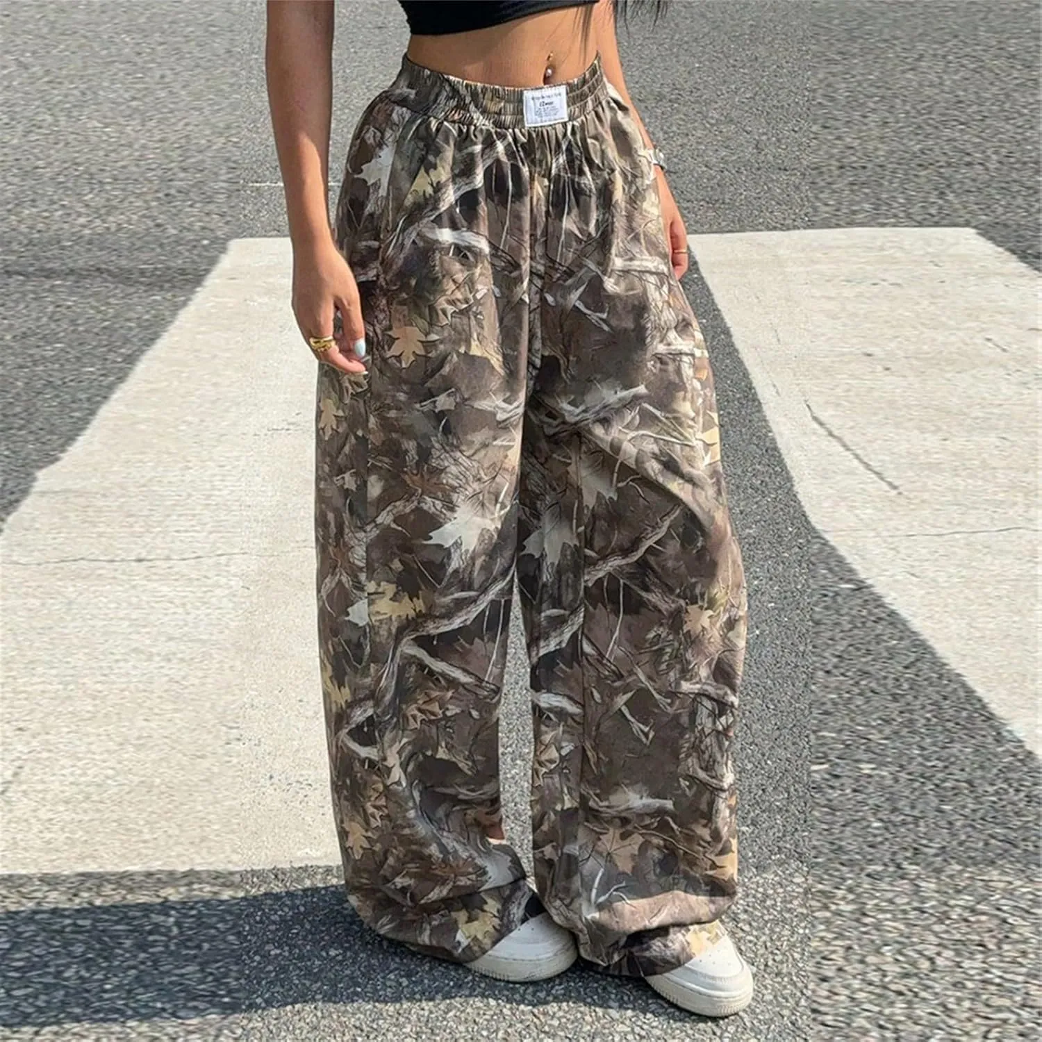 Camo Pants Women Graphic Baggy Sweatpants Camo Print Straight Wide Leg Joggers Street Wear Drawstring Sweat Pant