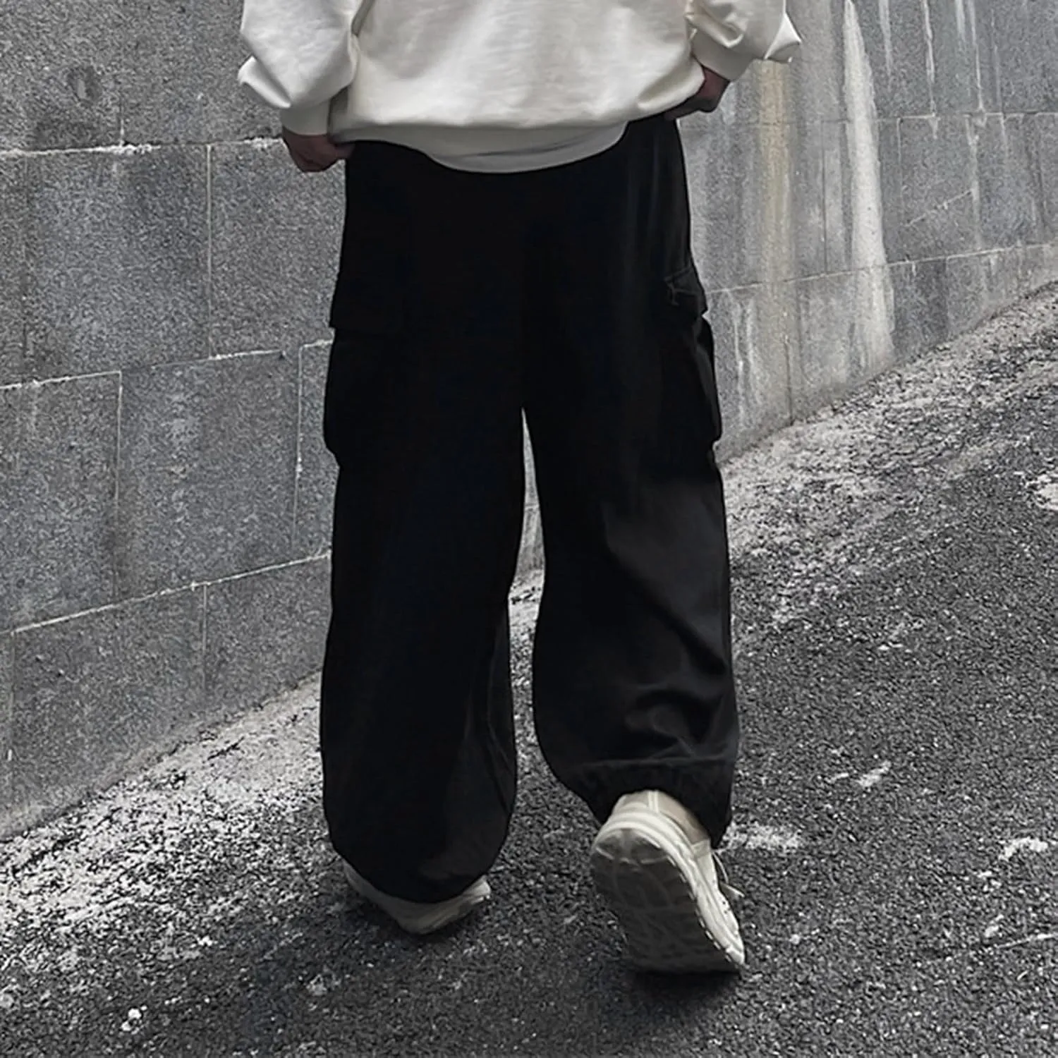 Hiking Pants Male Solid Color Multi Pocket Trousers Tether Athletic Loose Cargo Pants