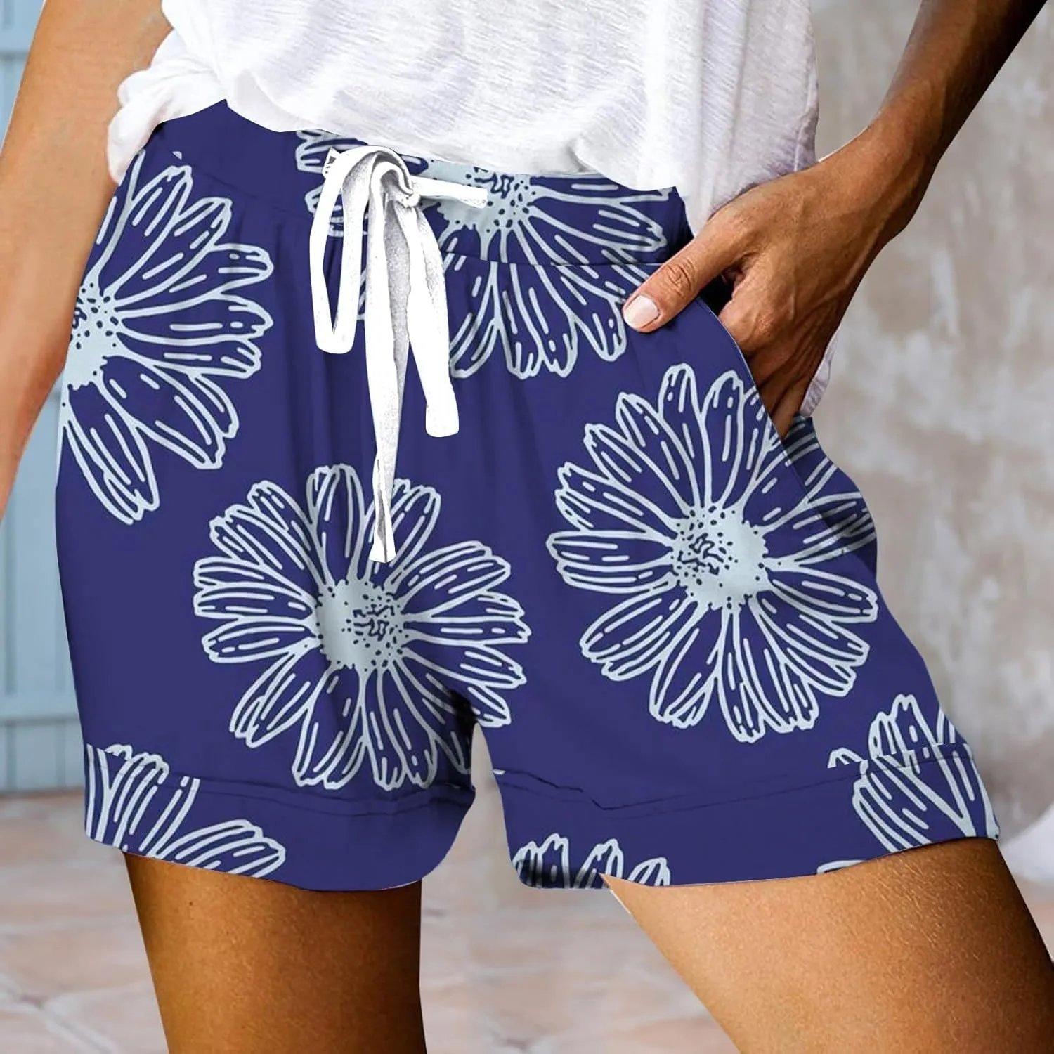 Shorts for Women Heart Print High Elastic Waisted Drawstring Comfy Shorts Lightweight Casual Summer Beach Shorts with Pocket