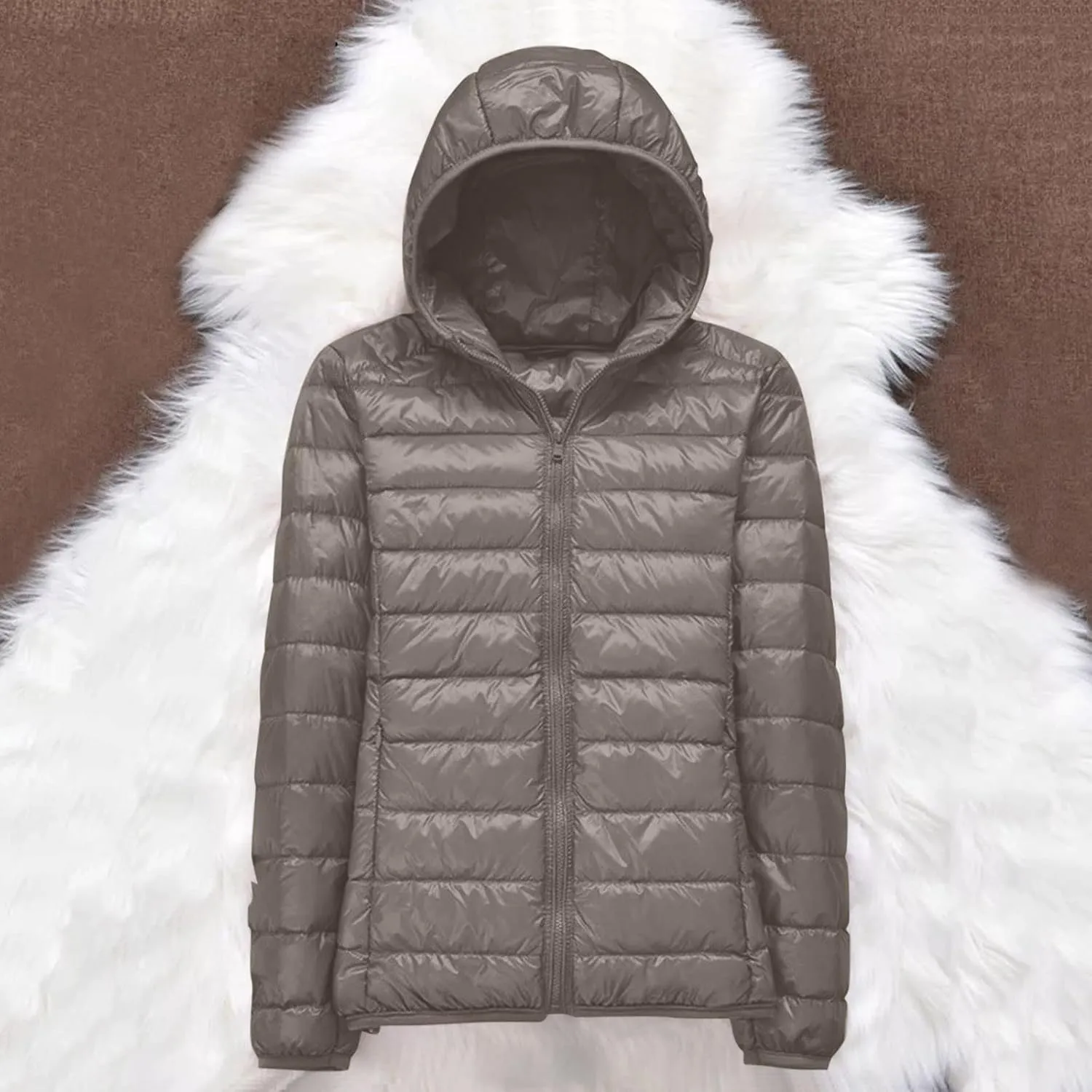 Women Down Puffer Jacket Hooded Lightweight Packable Quilted Travel Puffer Coat Comfy Winter Warm Down Jacket Outwear