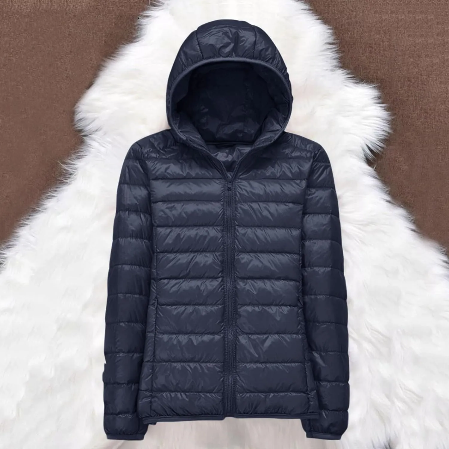 Women's Puffer Jacket Packable Duck Down Lightweight Zipper Winter Down Coat Hooded Slim Fit Short Quilted Puffer Coat